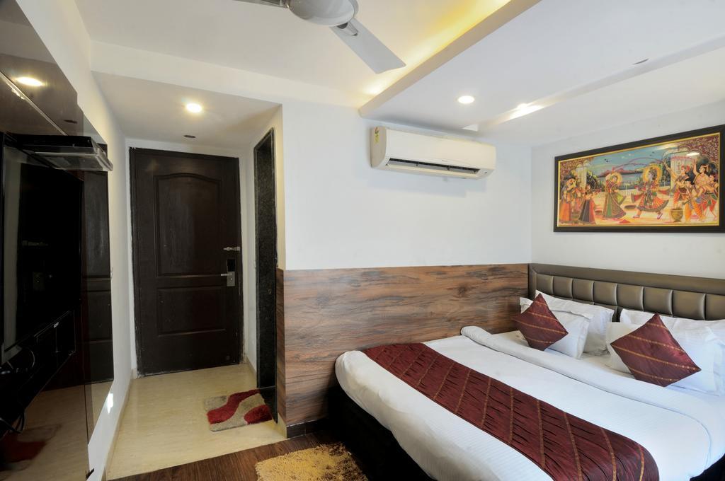 Hotel Cabana @ Pahar Ganj New Delhi Exterior photo
