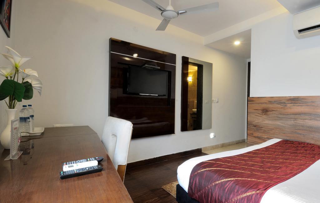 Hotel Cabana @ Pahar Ganj New Delhi Exterior photo