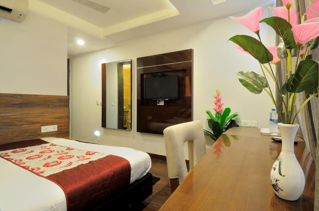 Hotel Cabana @ Pahar Ganj New Delhi Exterior photo