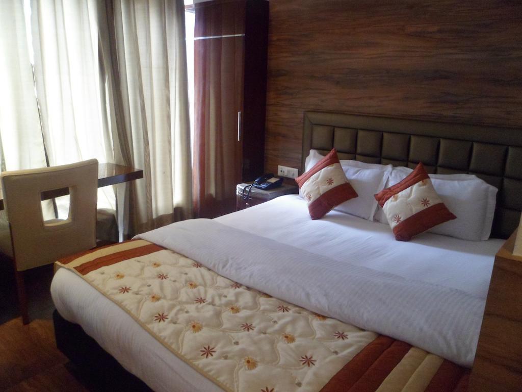 Hotel Cabana @ Pahar Ganj New Delhi Exterior photo