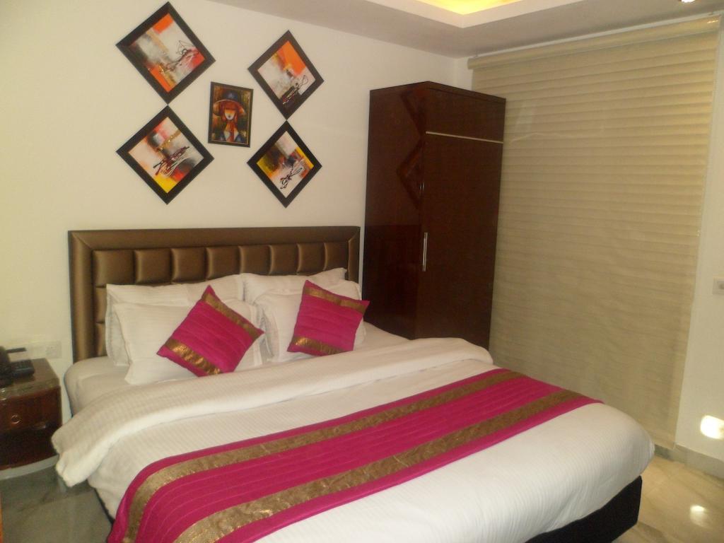 Hotel Cabana @ Pahar Ganj New Delhi Exterior photo
