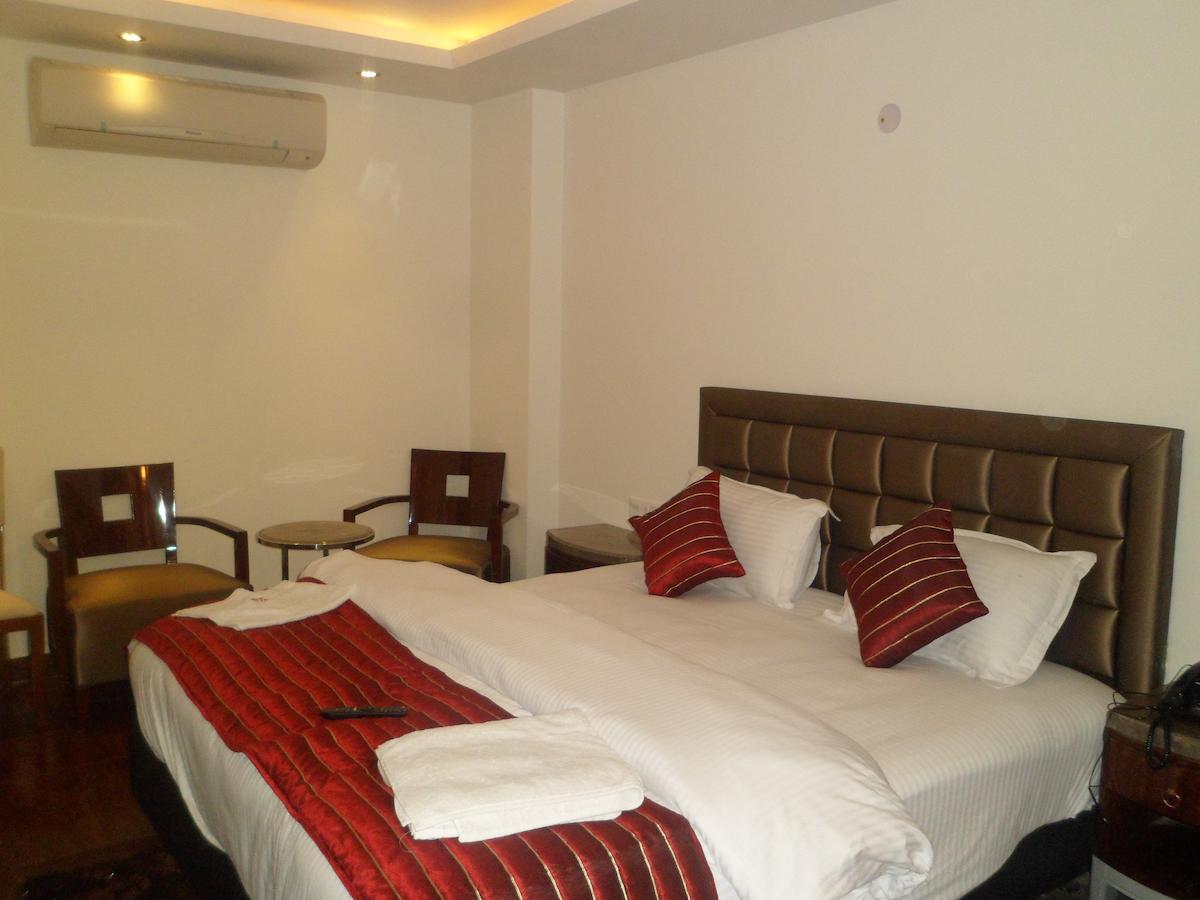 Hotel Cabana @ Pahar Ganj New Delhi Room photo